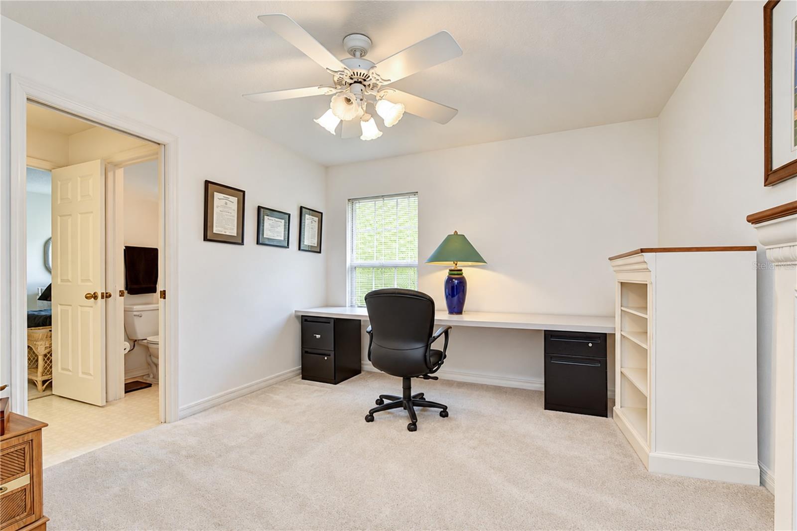 2255 EAGLE BLUFF DR