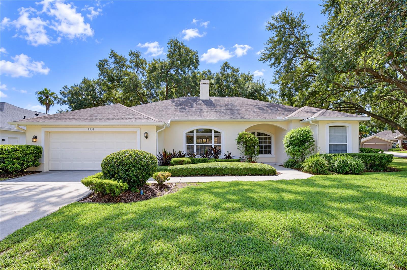2255 EAGLE BLUFF DR