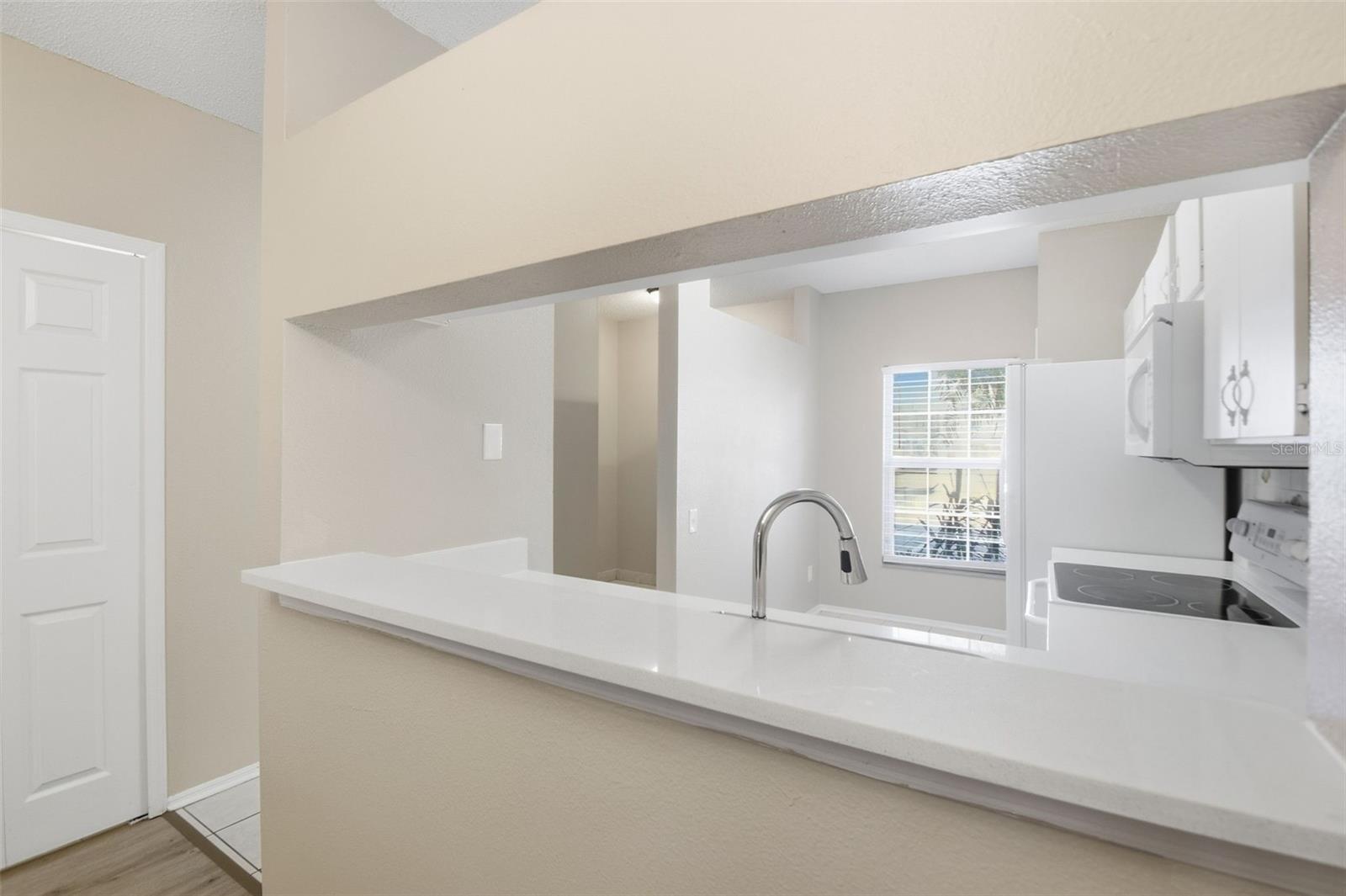 5512 CARROLLWOOD KEY DR