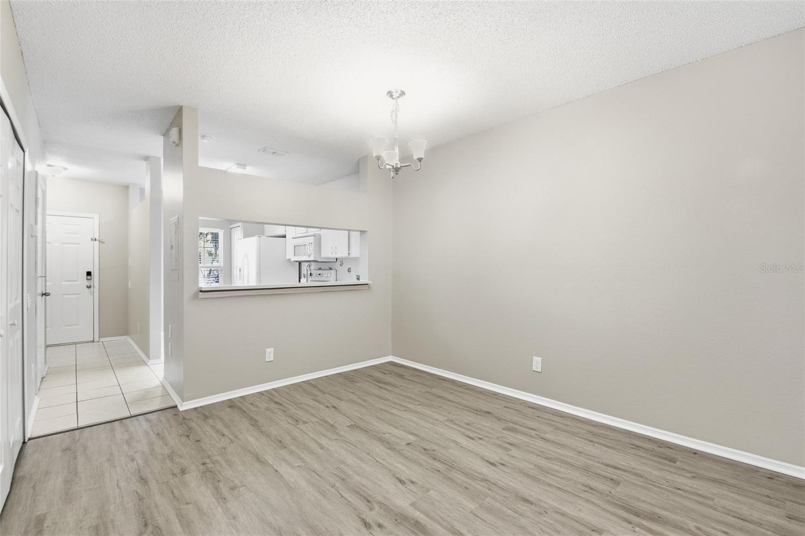 5512 CARROLLWOOD KEY DR