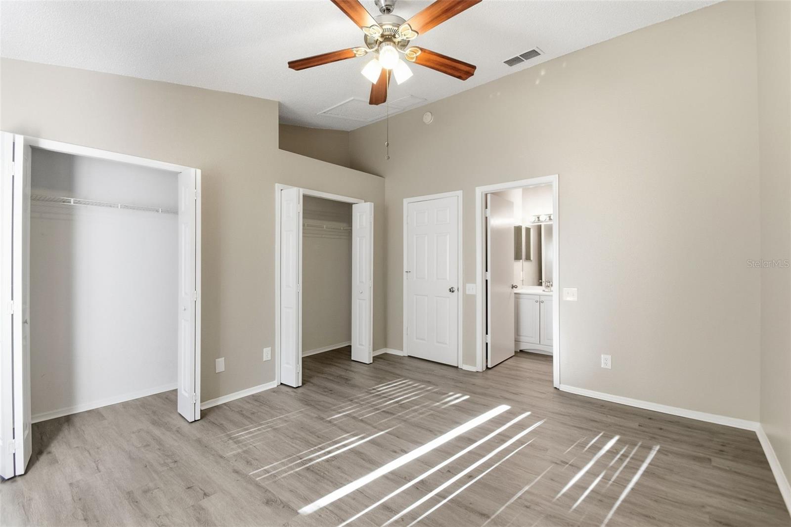 5512 CARROLLWOOD KEY DR