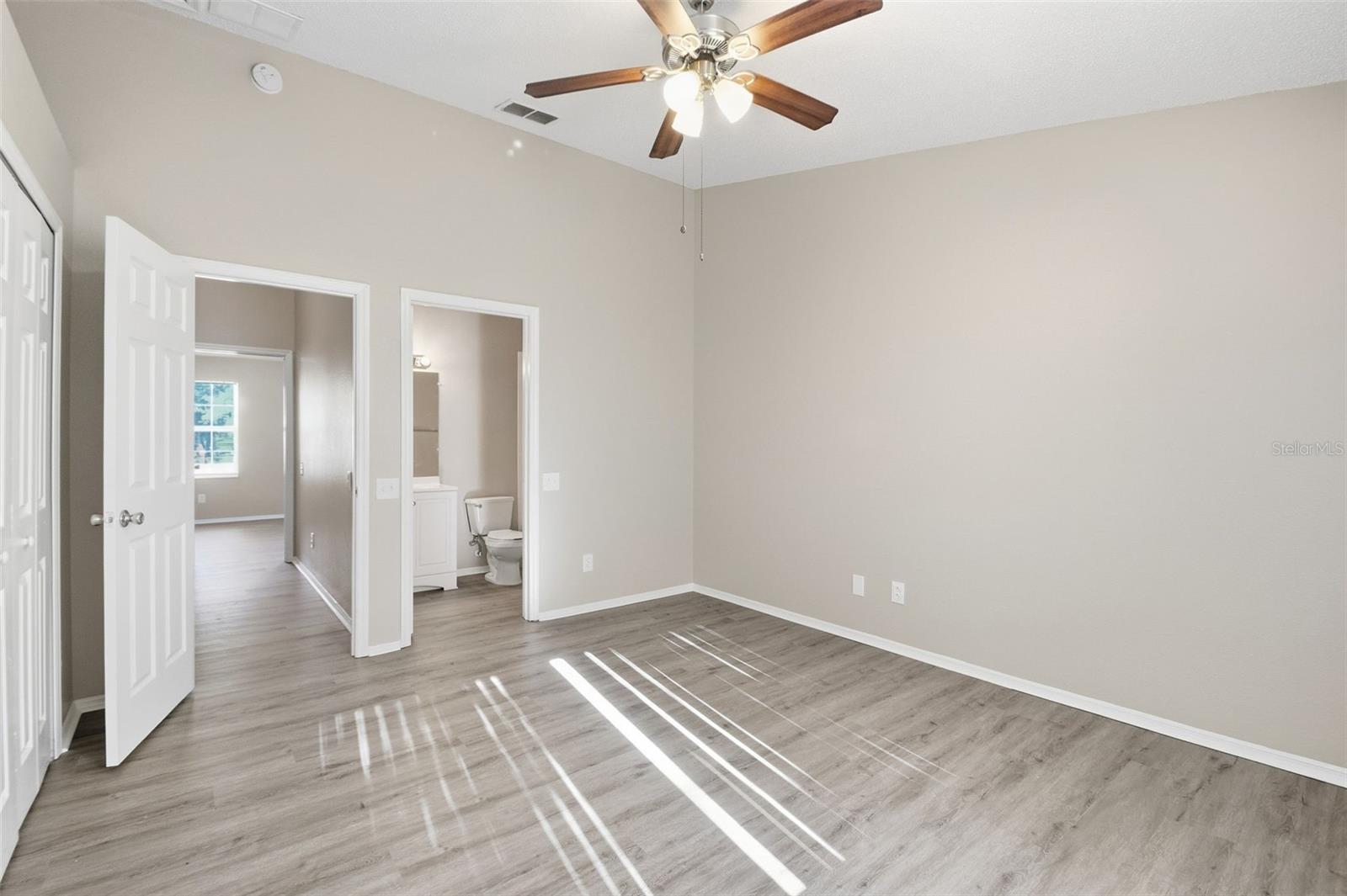 5512 CARROLLWOOD KEY DR