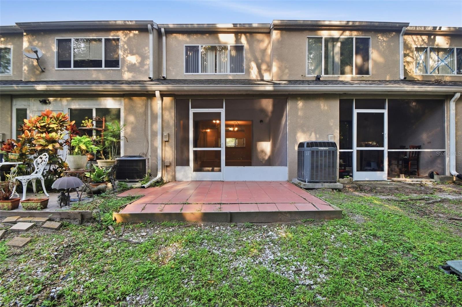5512 CARROLLWOOD KEY DR