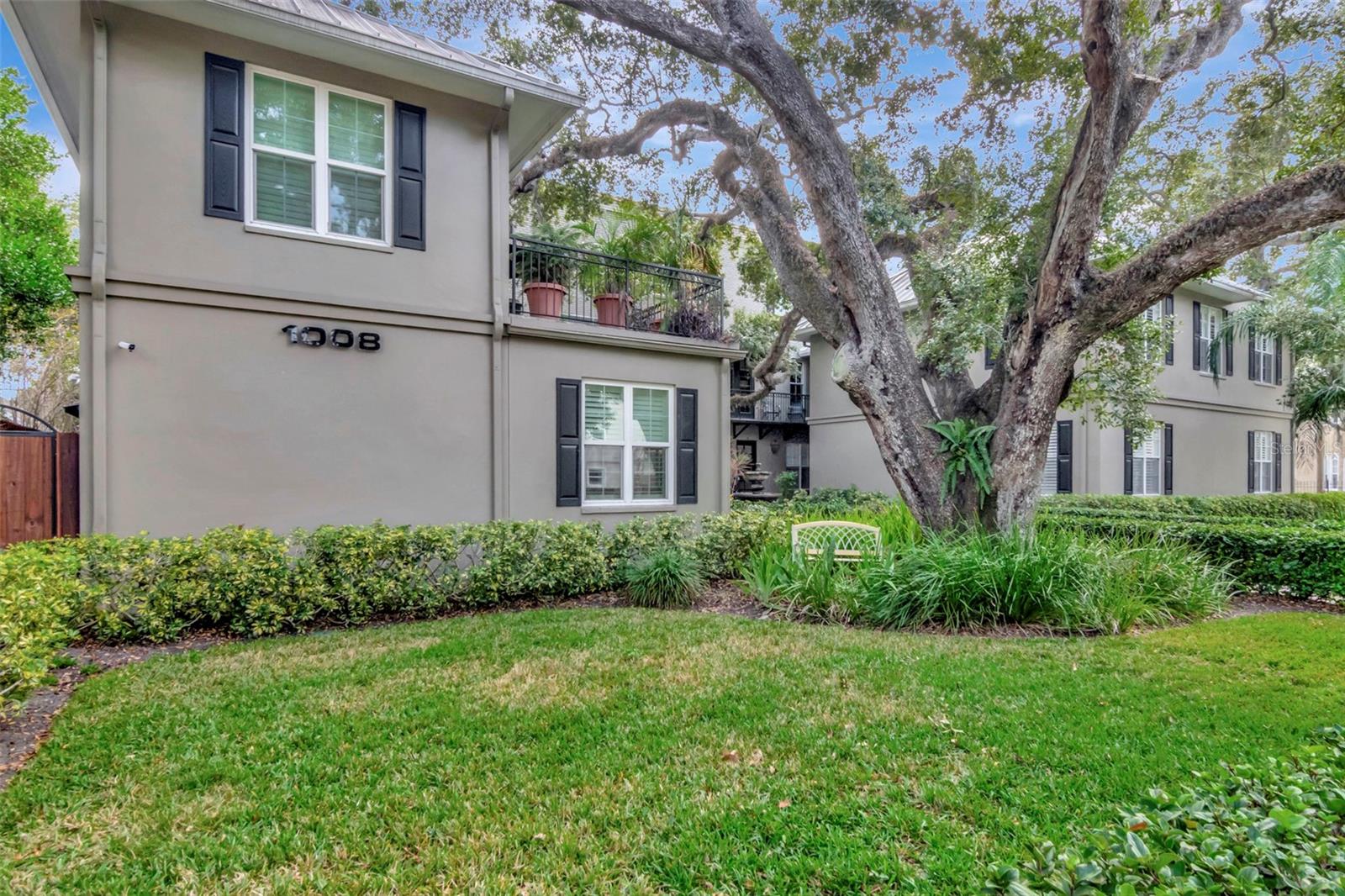 1008 S MOODY AVE #2