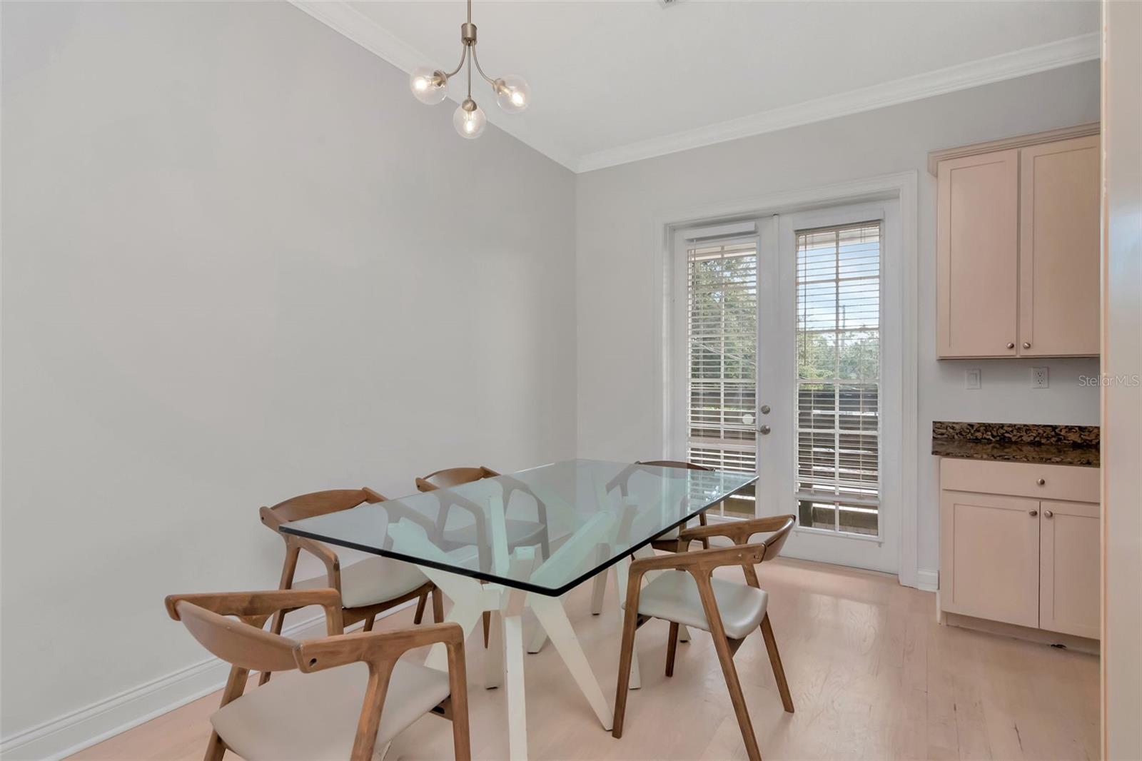 1008 S MOODY AVE #2