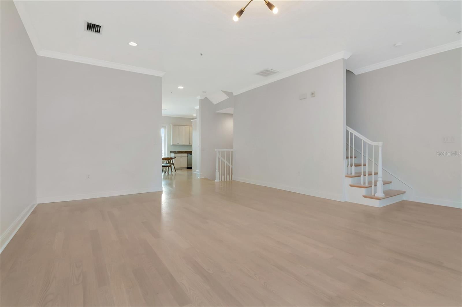 1008 S MOODY AVE #2