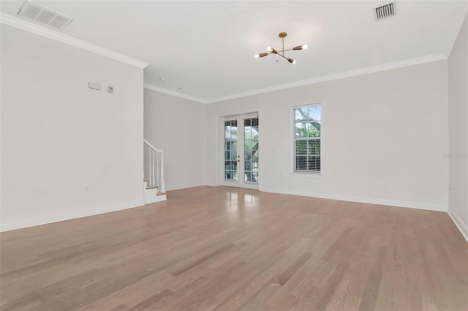 1008 S MOODY AVE #2