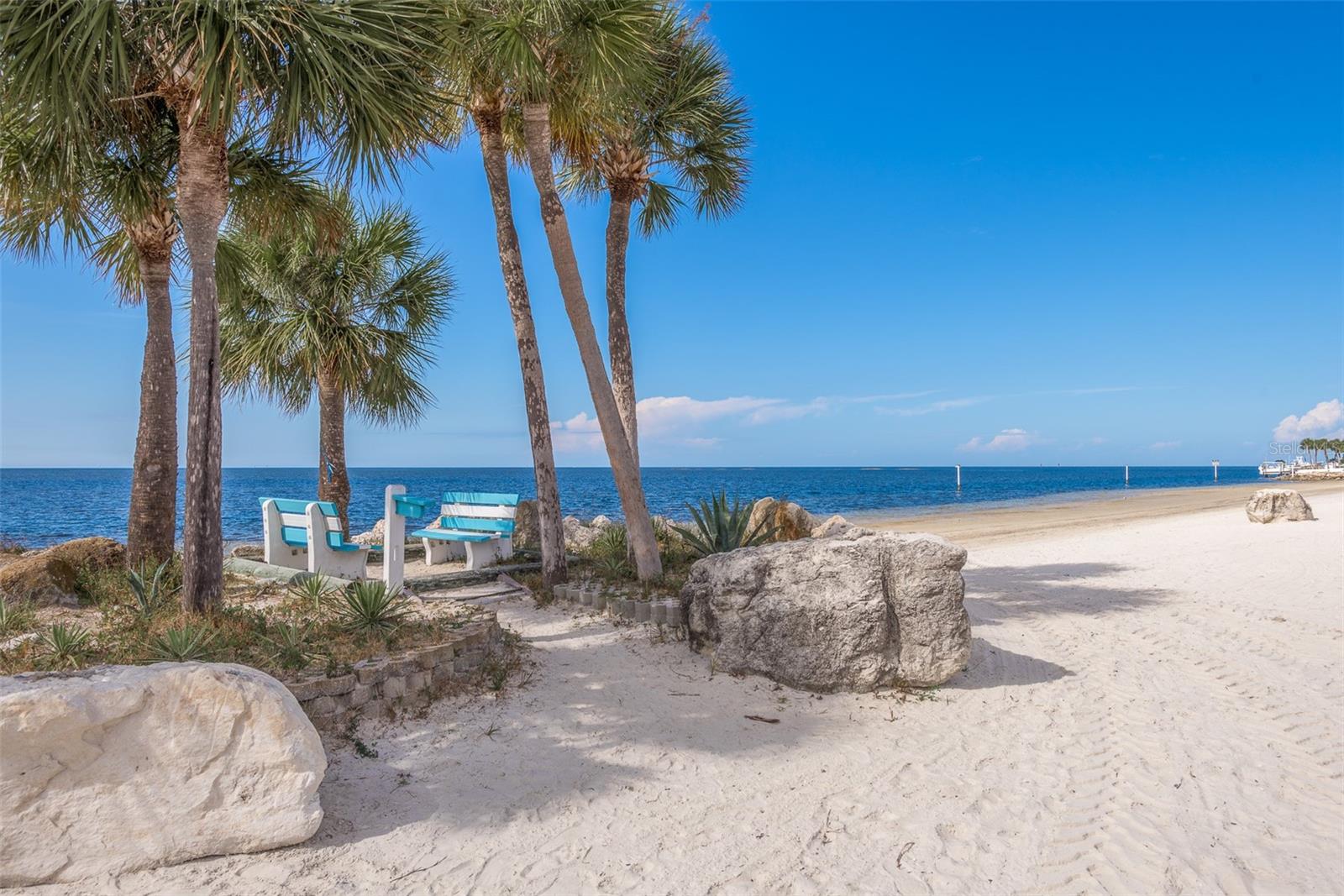 4844 BOOTH BAY DR