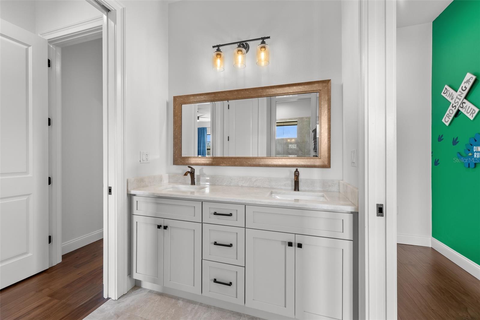 3111 JOHN MOORE RD