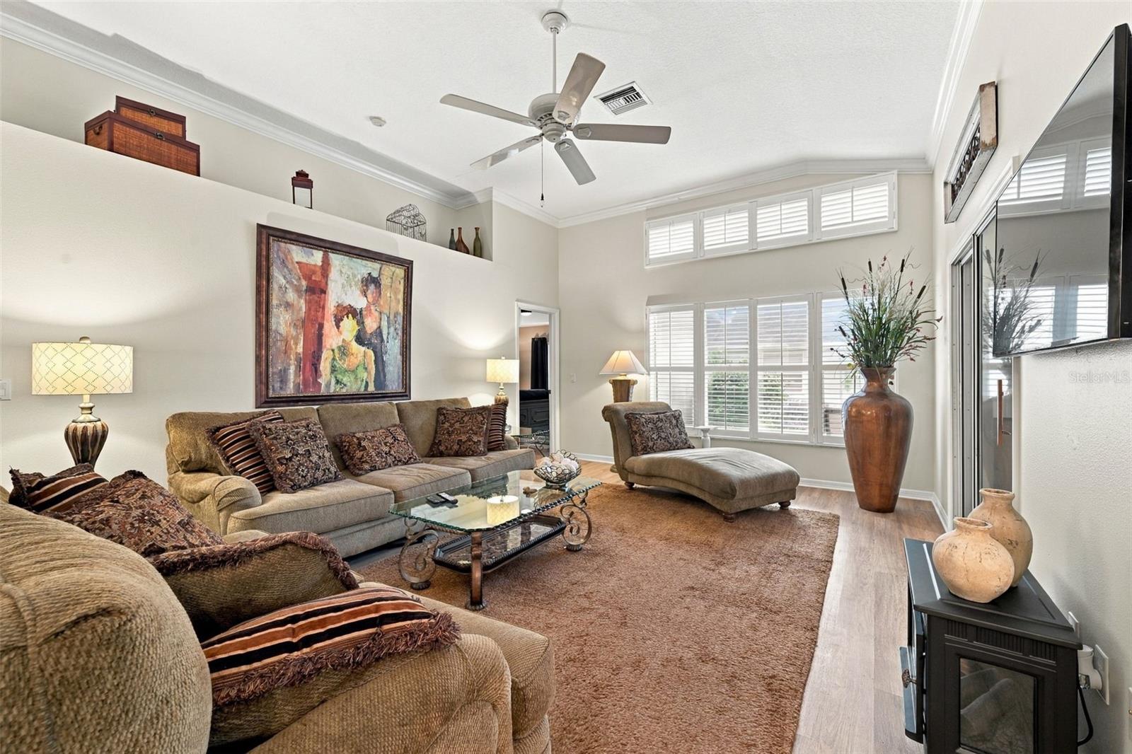 1411 STROUD CT