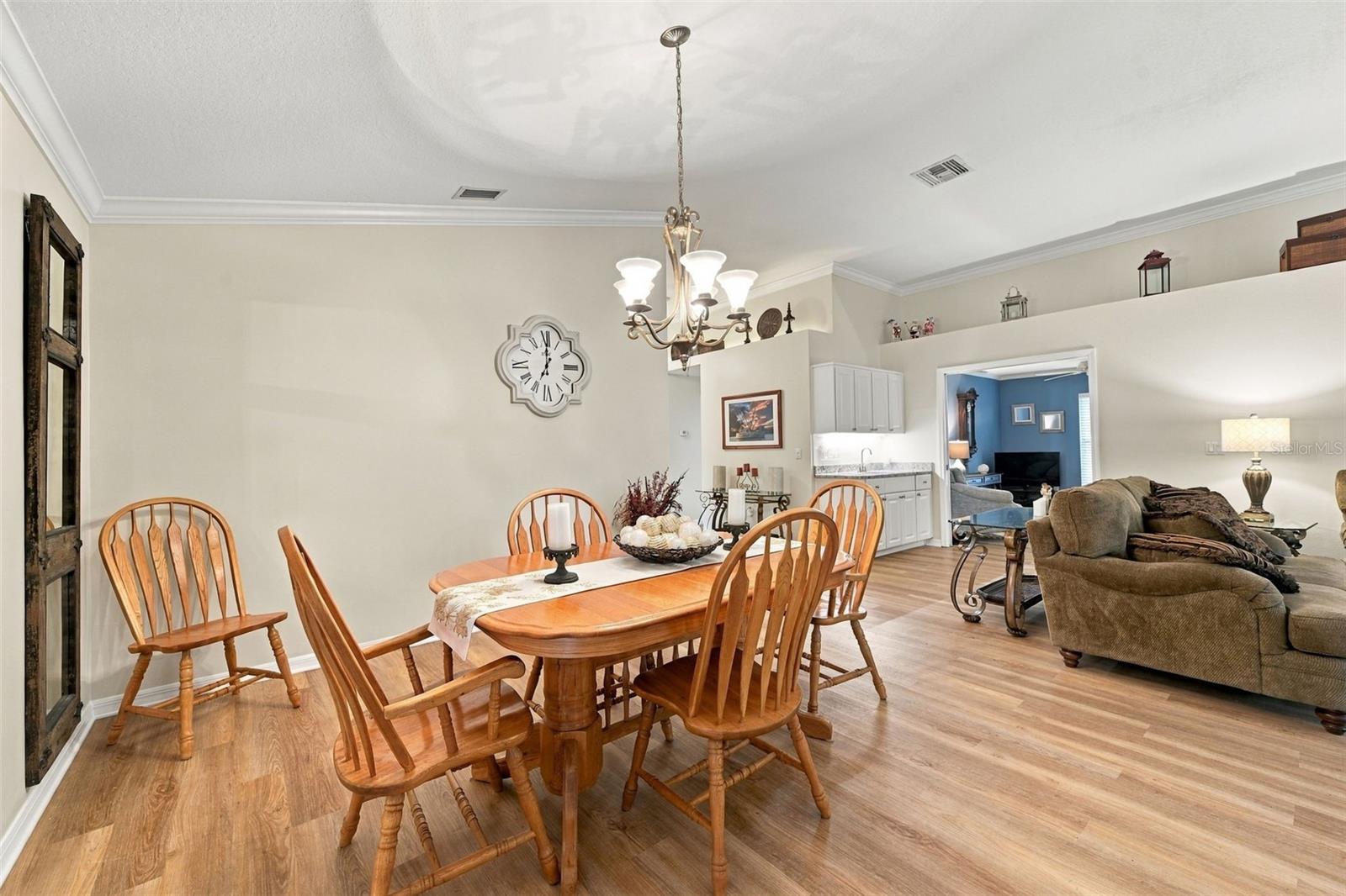 1411 STROUD CT