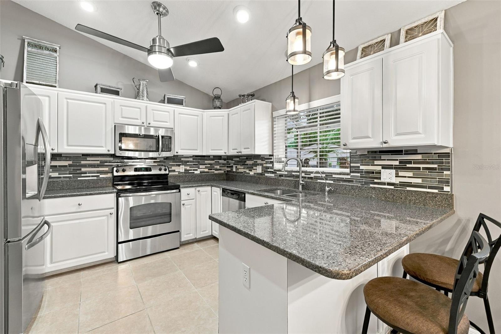 1411 STROUD CT