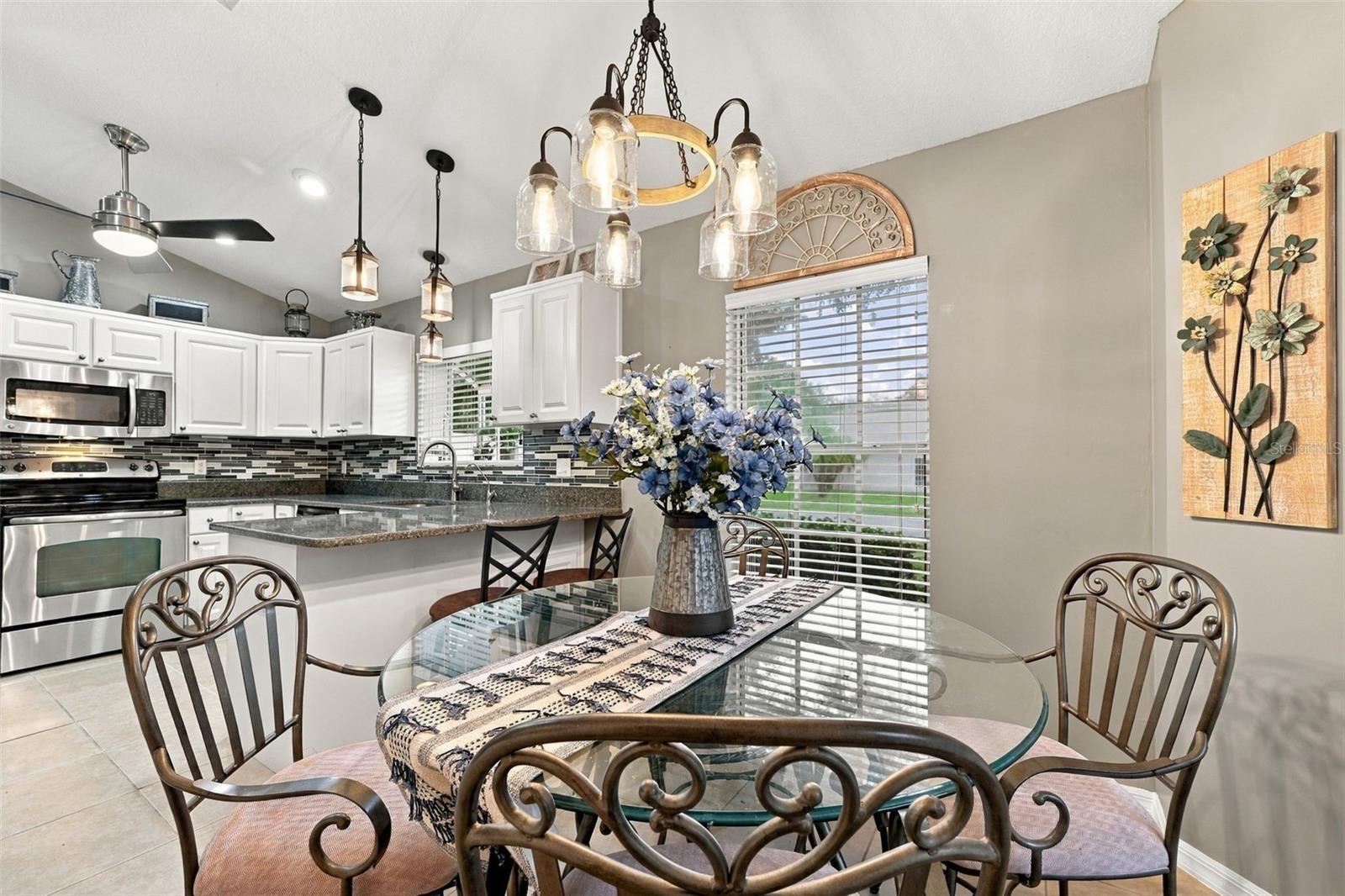 1411 STROUD CT