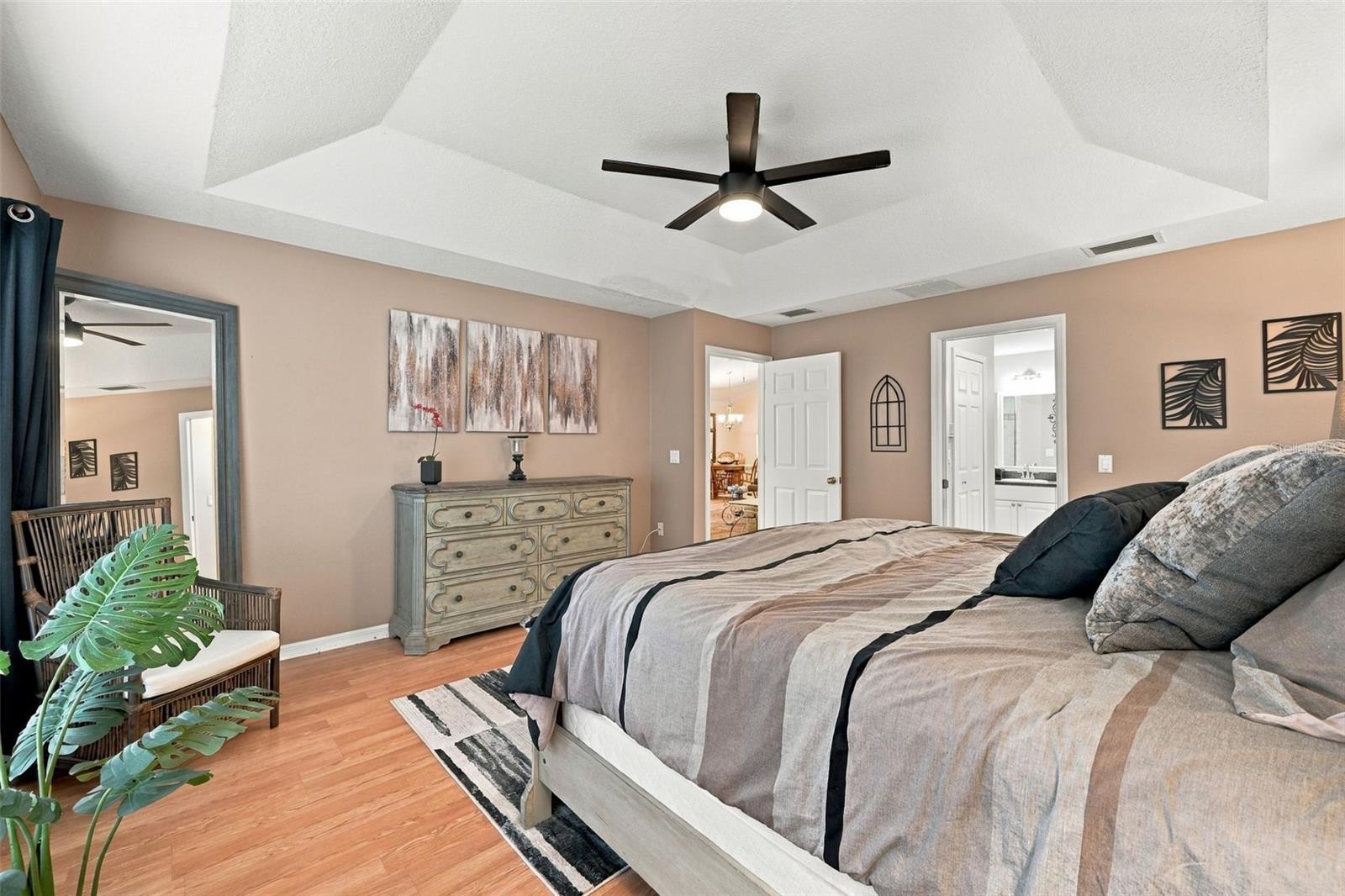 1411 STROUD CT