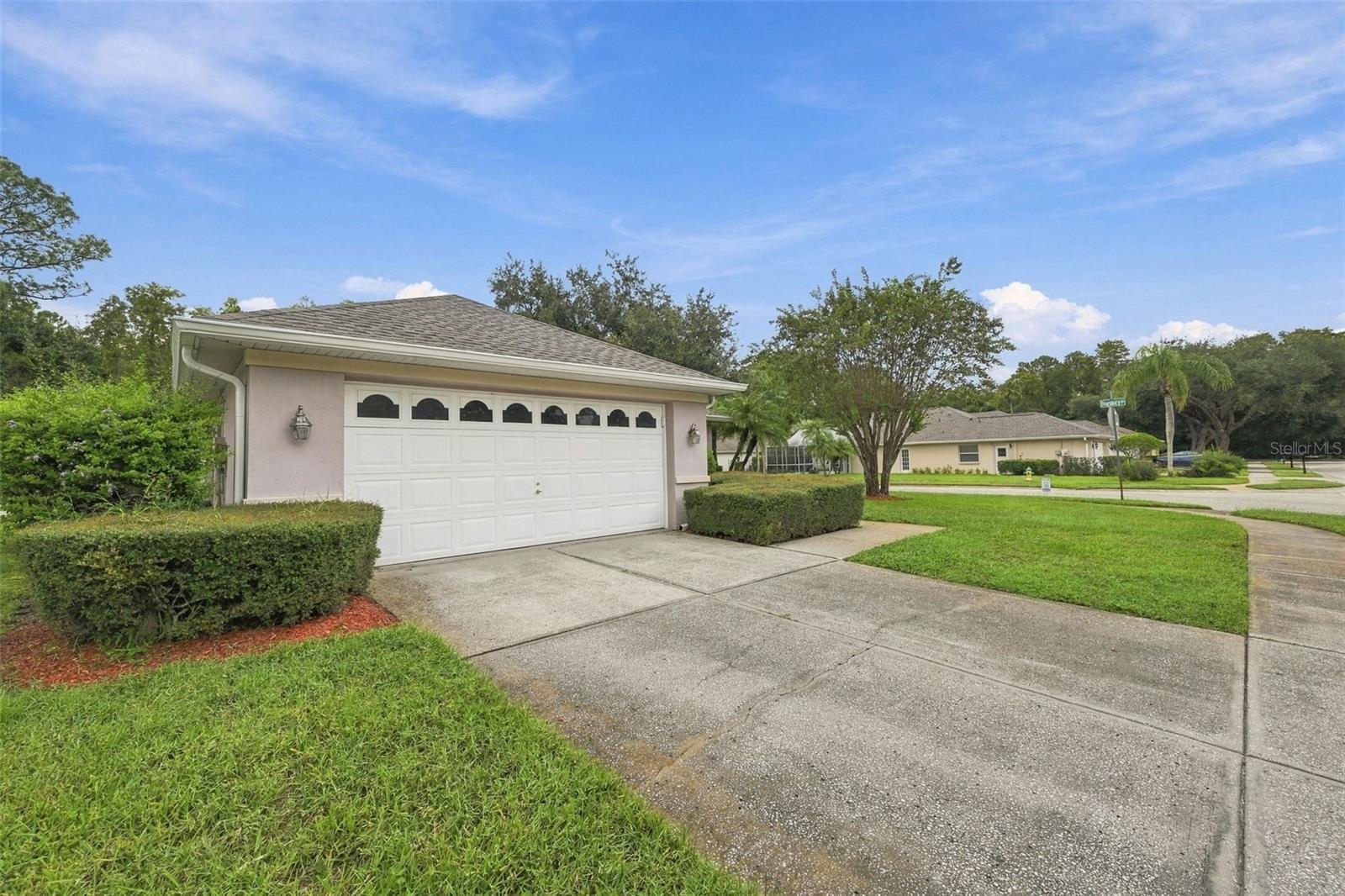 1411 STROUD CT