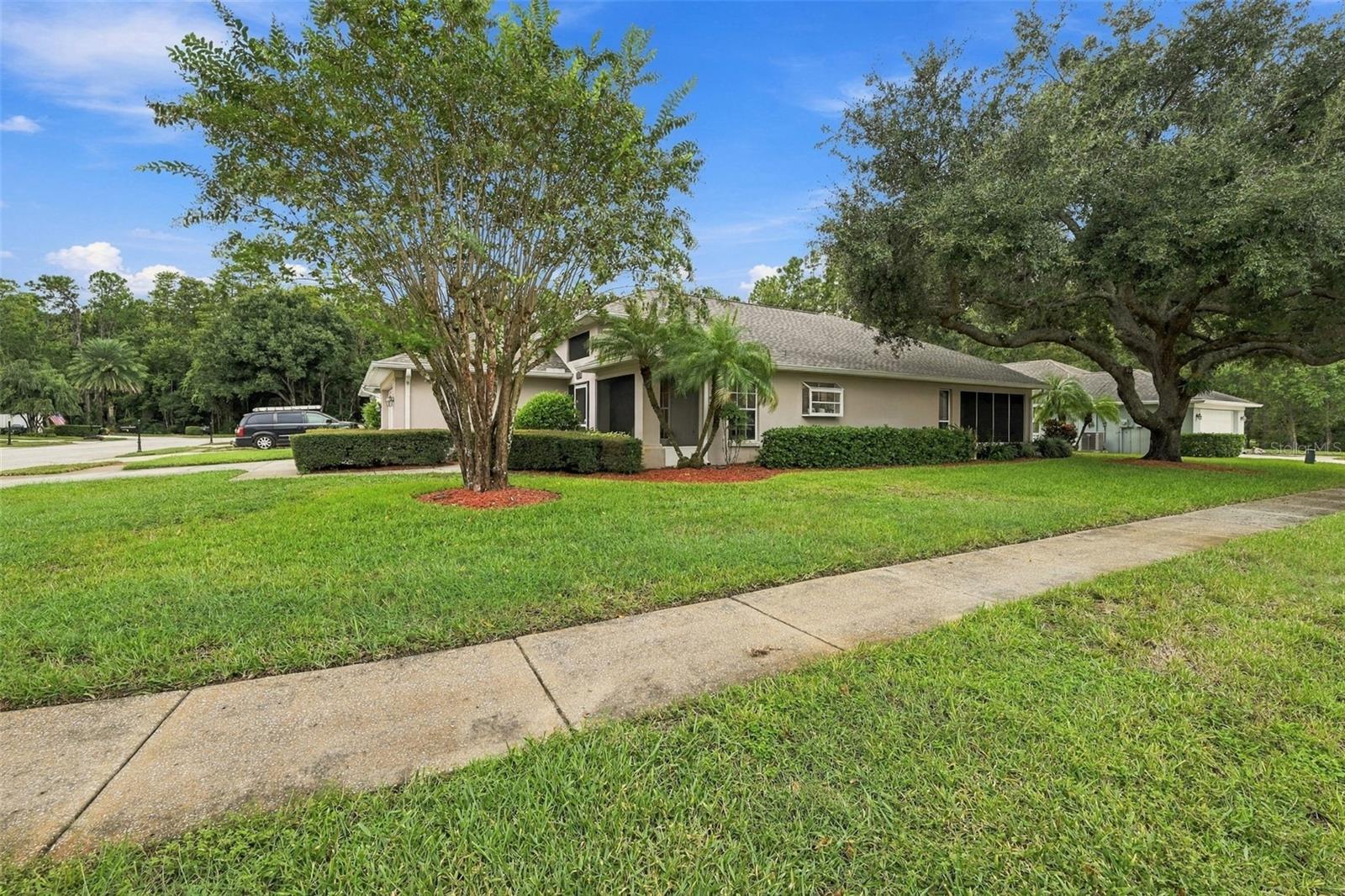 1411 STROUD CT