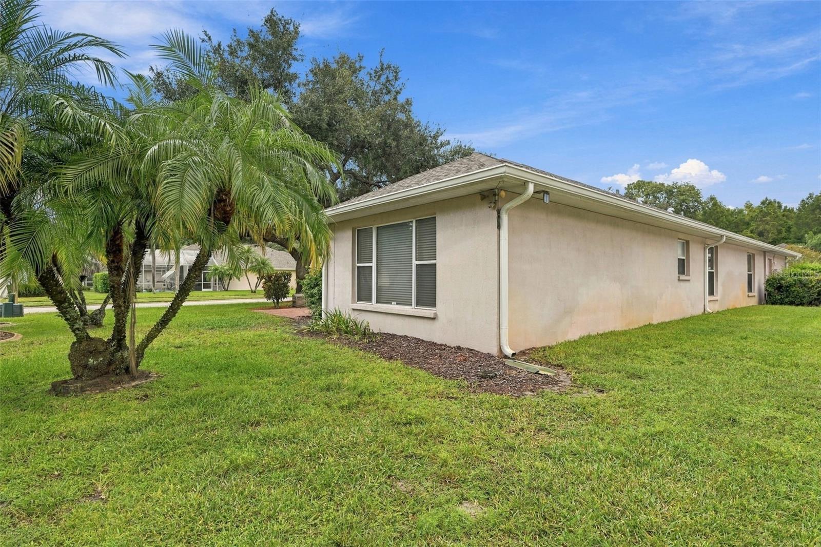 1411 STROUD CT