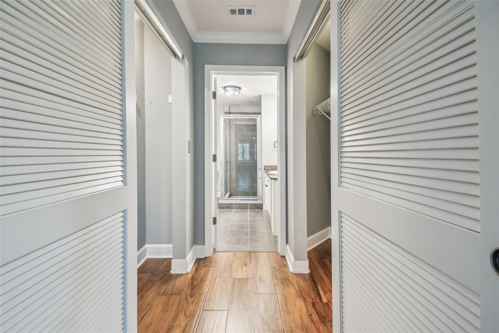 435 S OREGON AVE #304