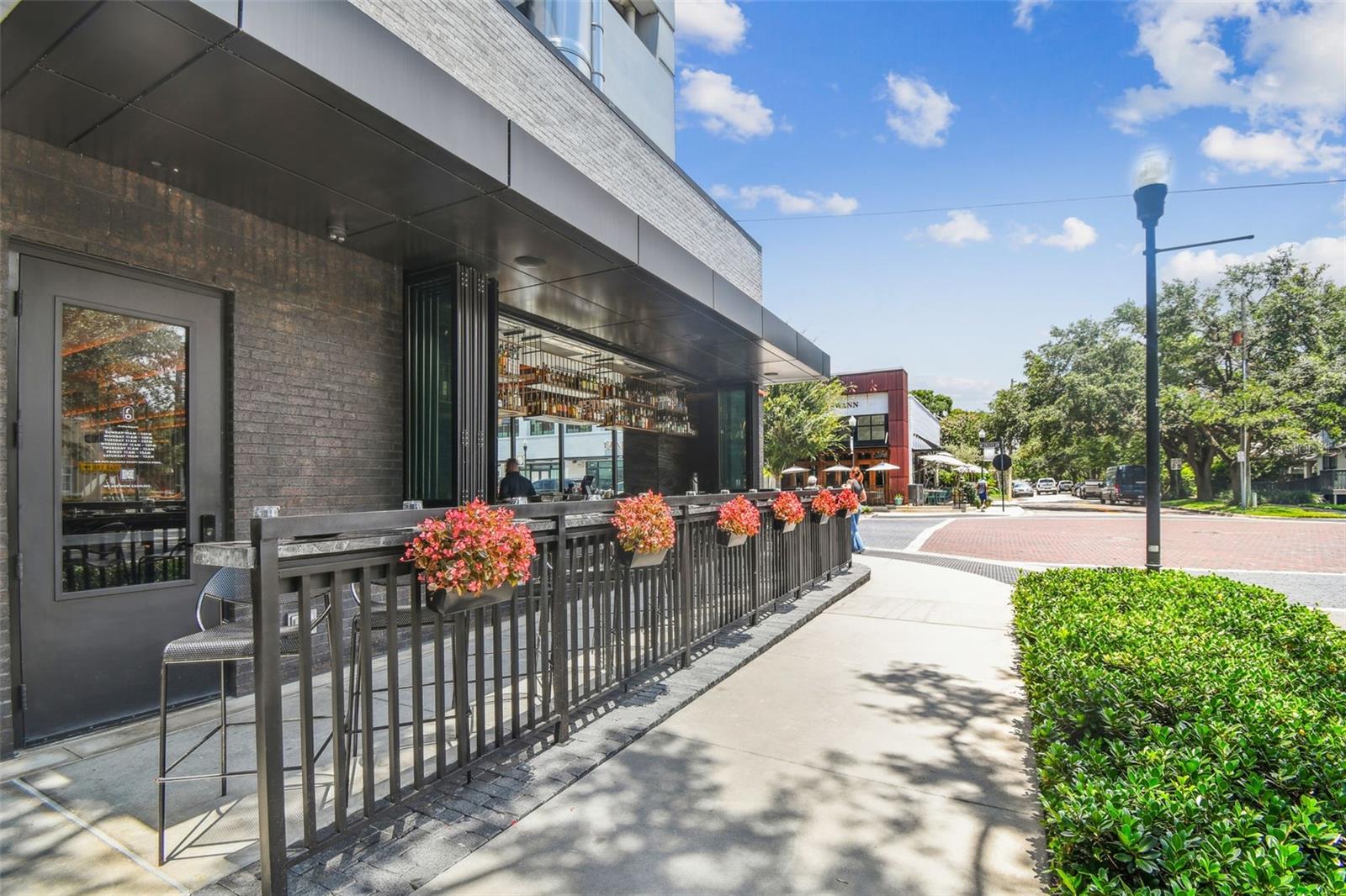 435 S OREGON AVE #304
