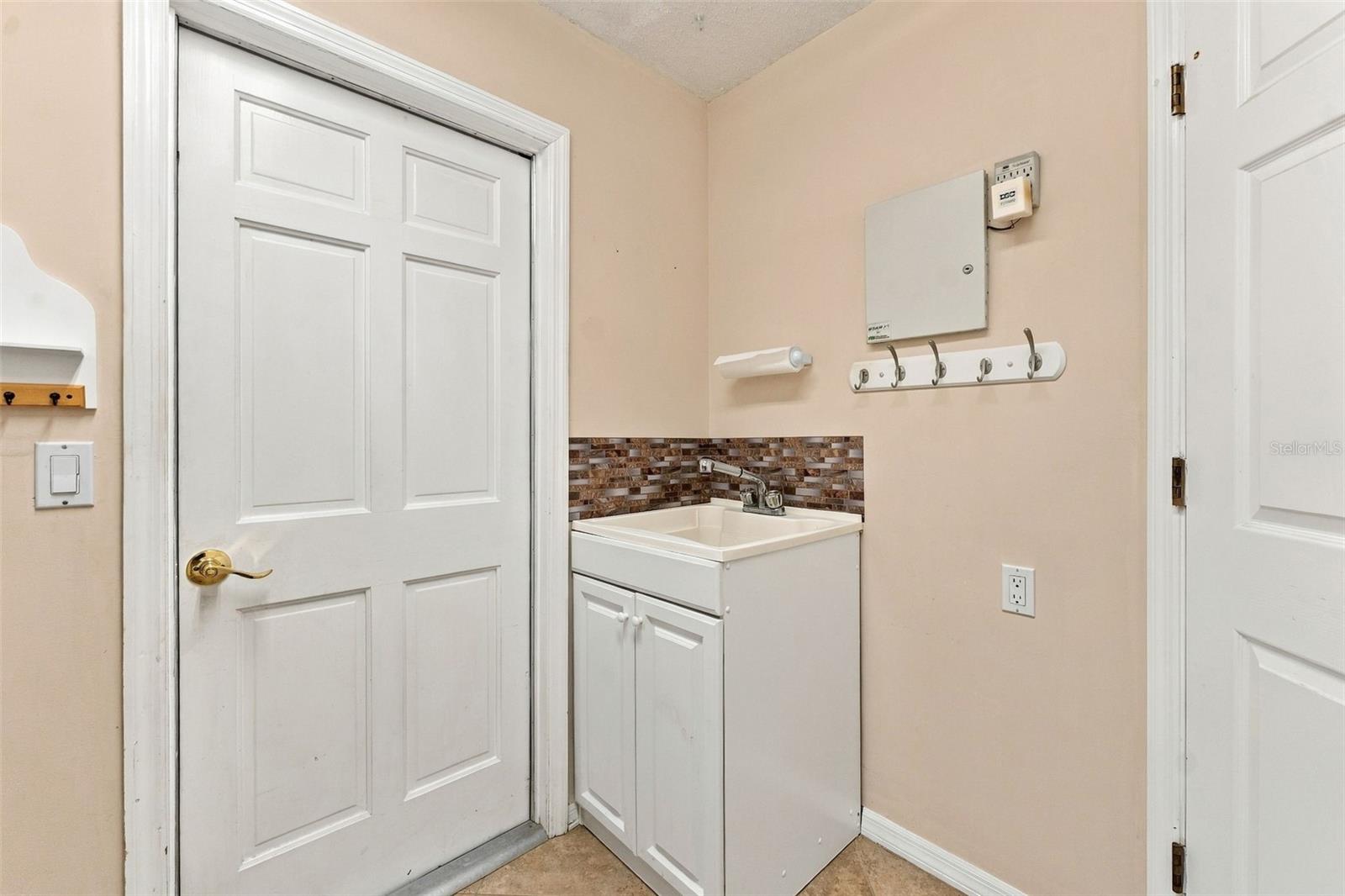16508 BLENHEIM DR