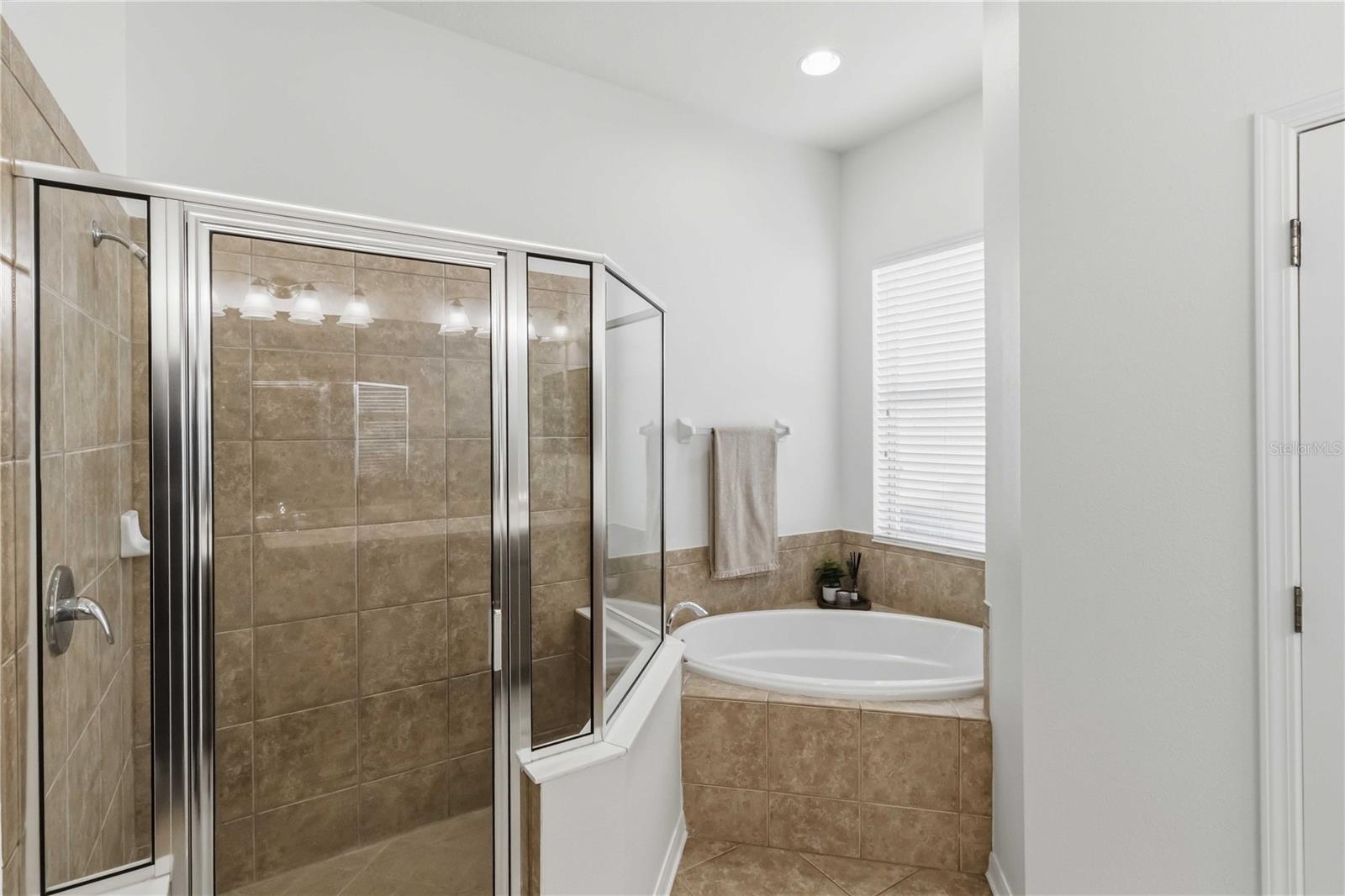 11310 WINTHROP LAKE DR