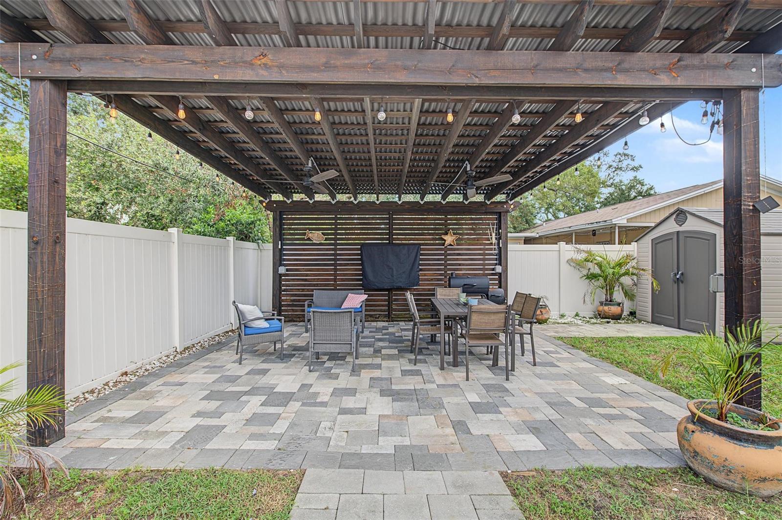 2109 E FLORA STREET
