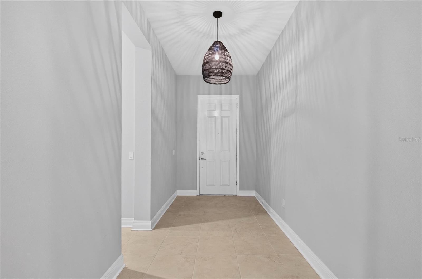6035 NIKKI LN