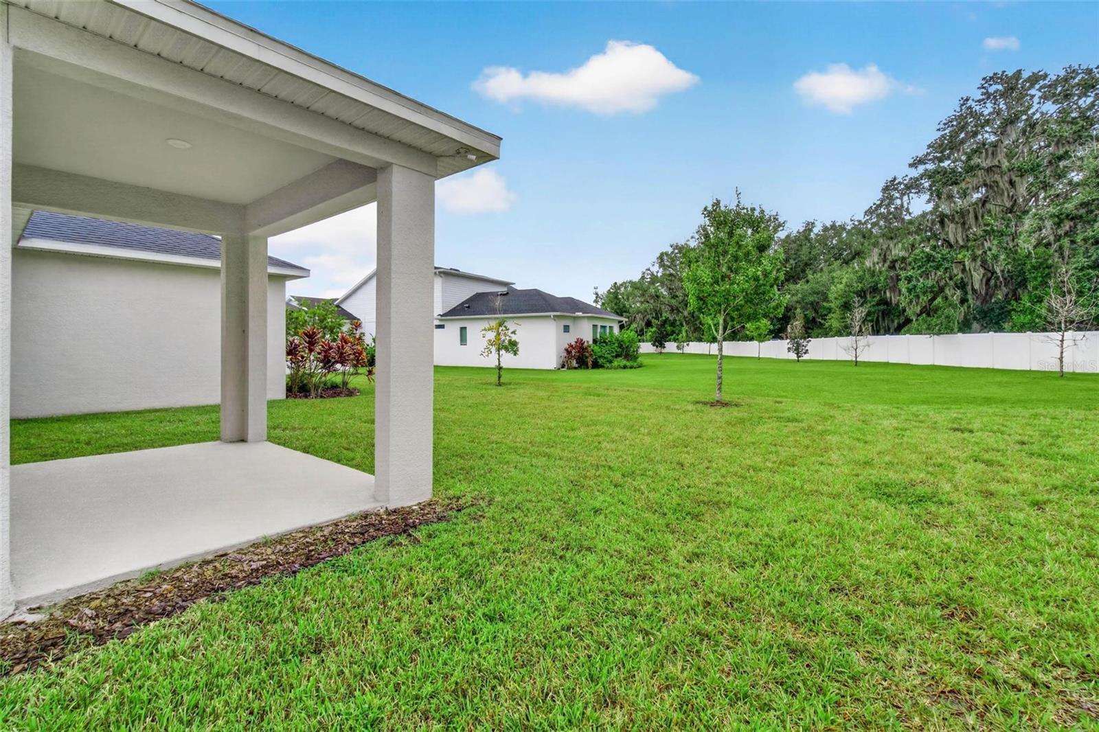 6035 NIKKI LN