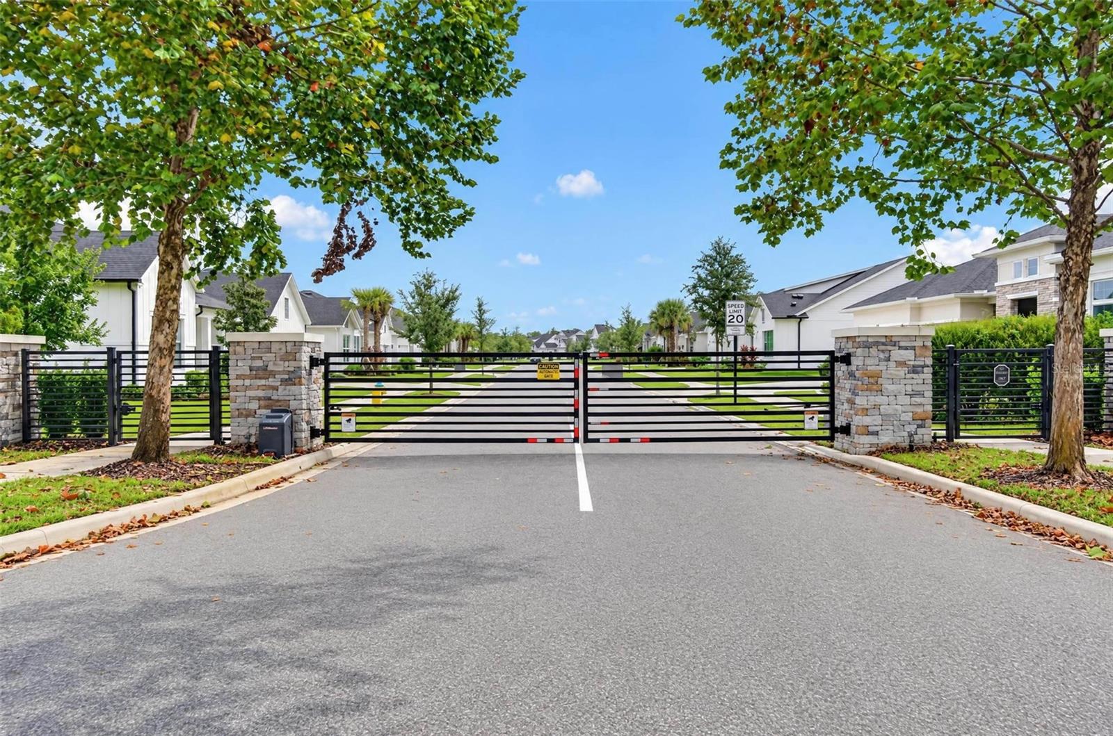 6035 NIKKI LN