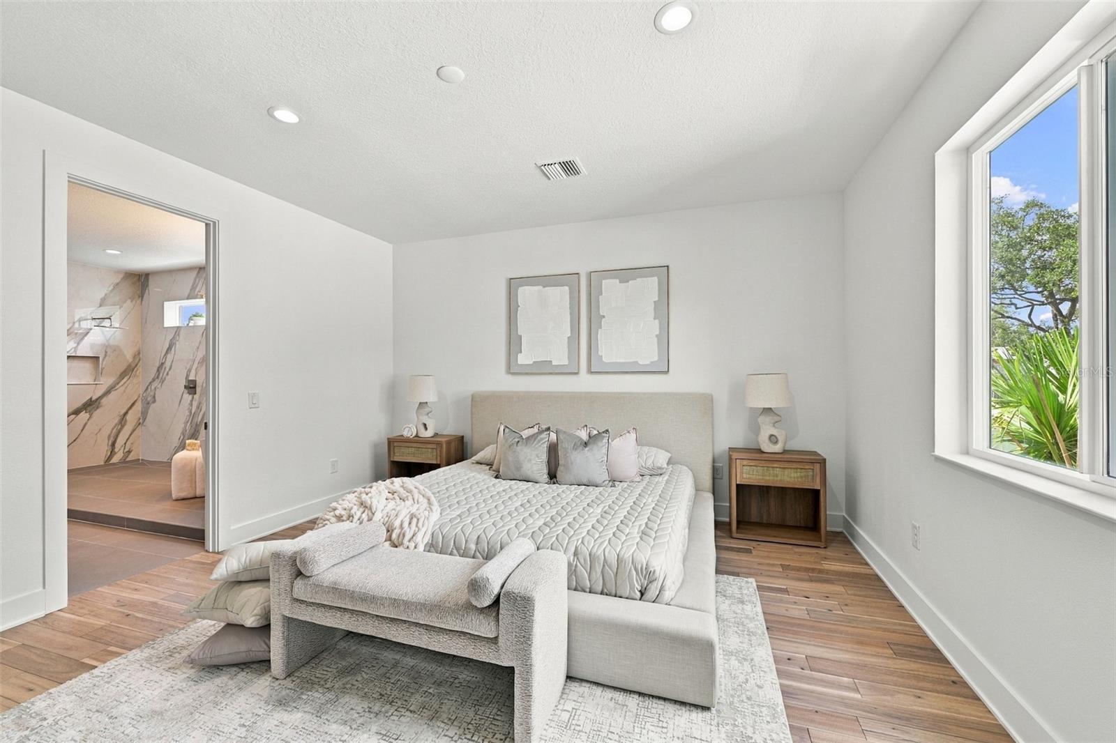 3201 W WYOMING AVE