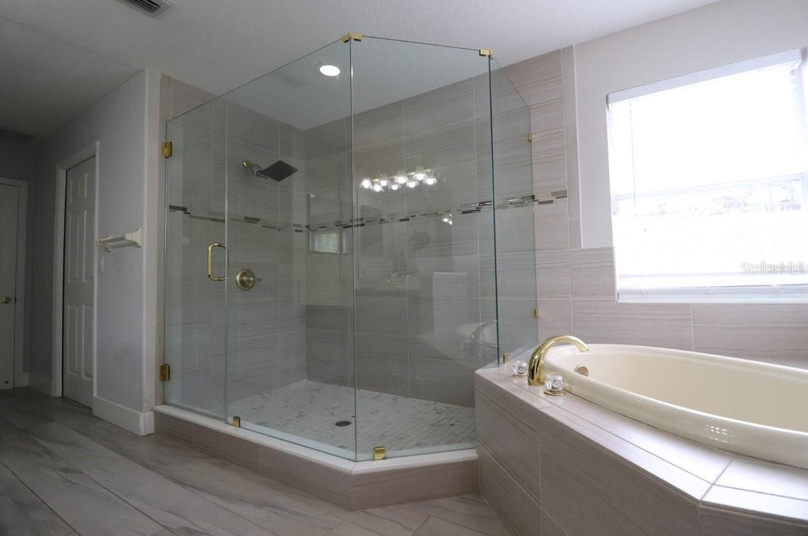 27709 KIRKWOOD CIR