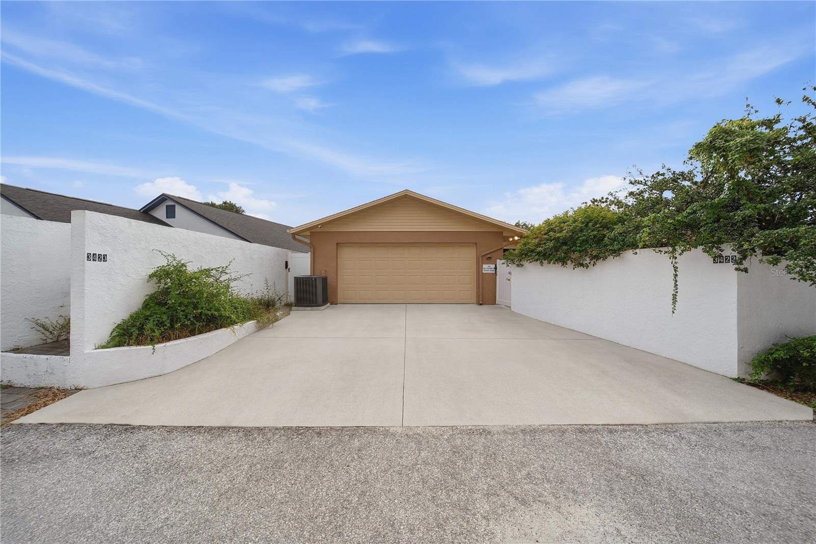 3423 PICO DR
