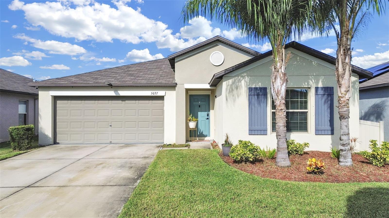 5037 White Chicory Dr, Apollo Beach