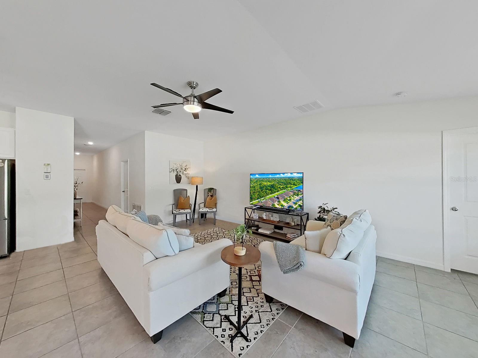 5037 WHITE CHICORY DR
