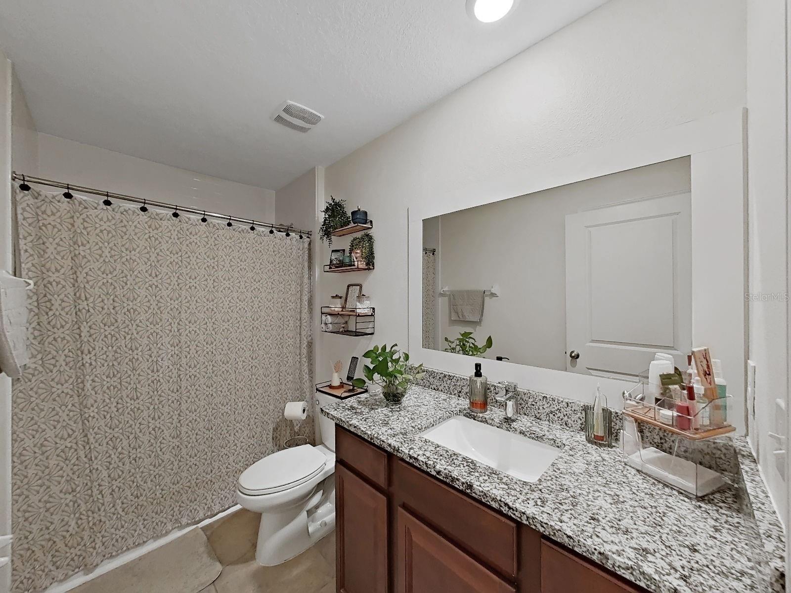 5037 WHITE CHICORY DR