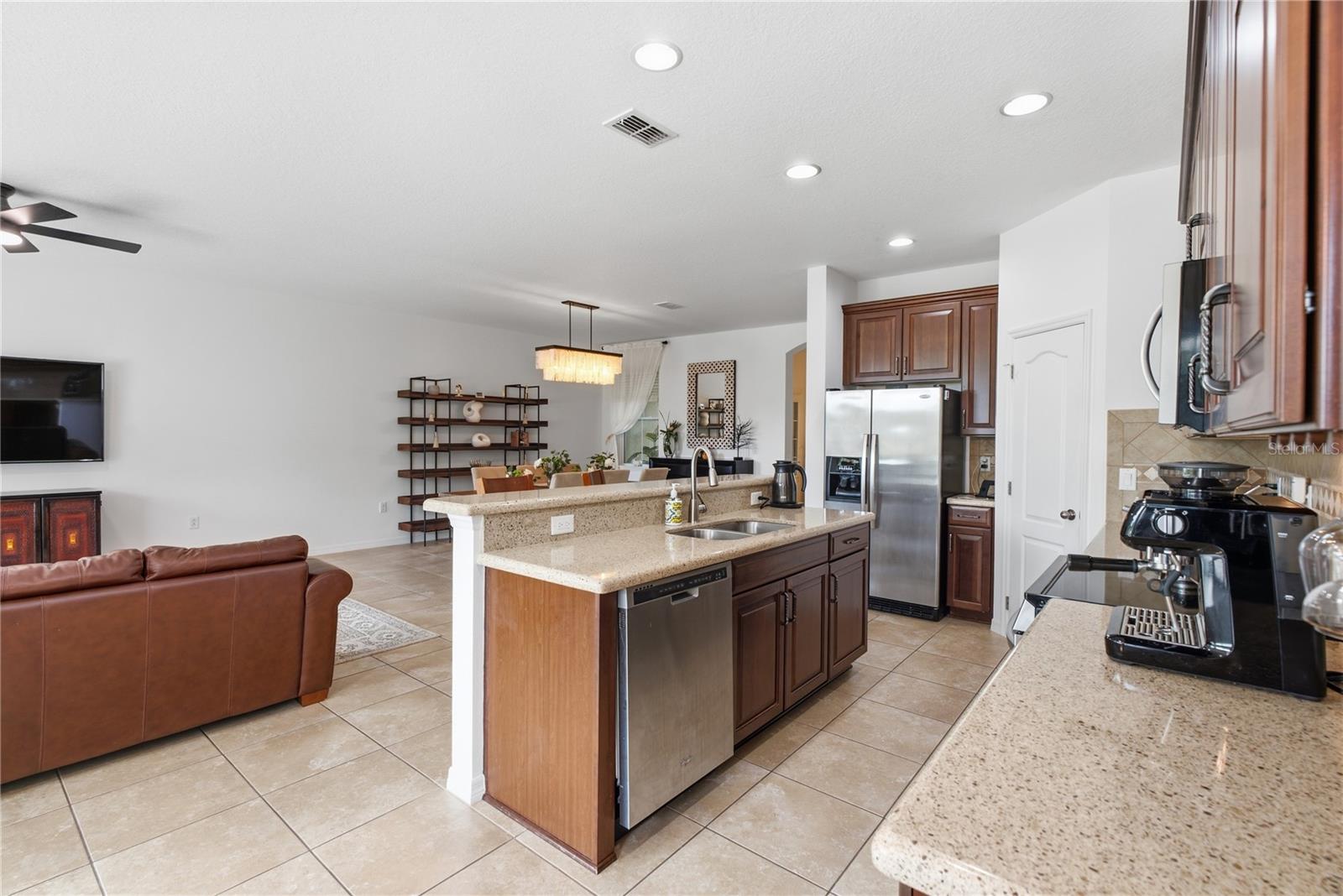 11722 CASA LAGO LN