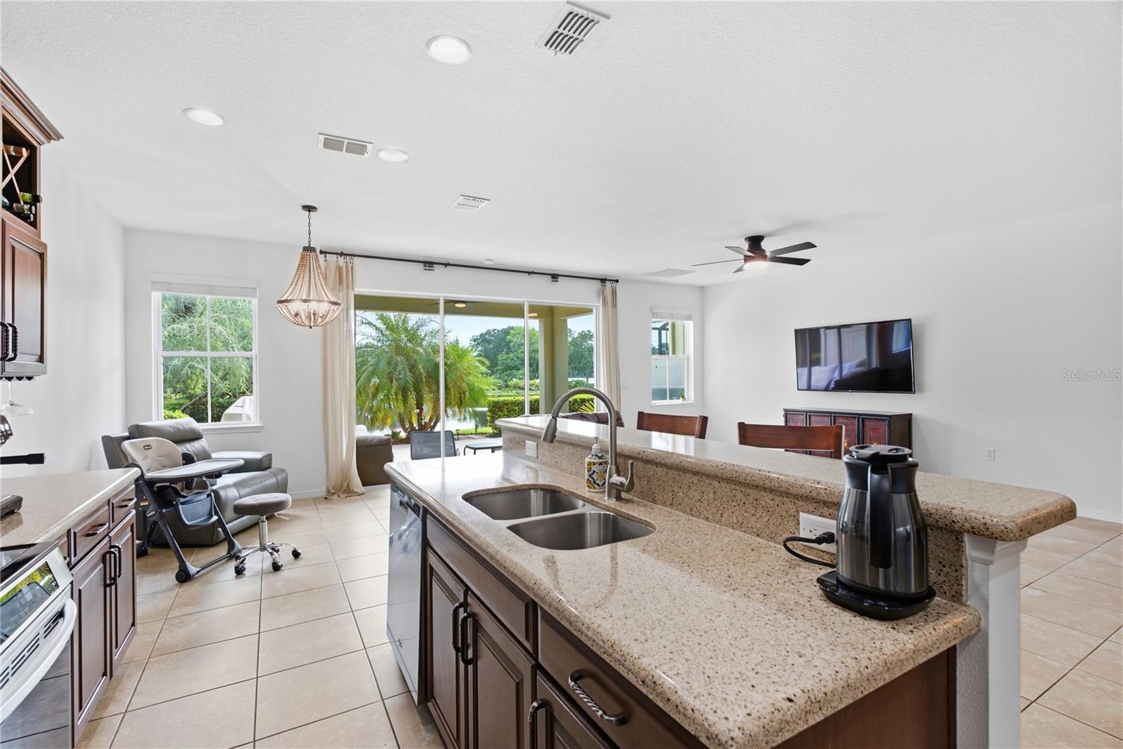 11722 CASA LAGO LN