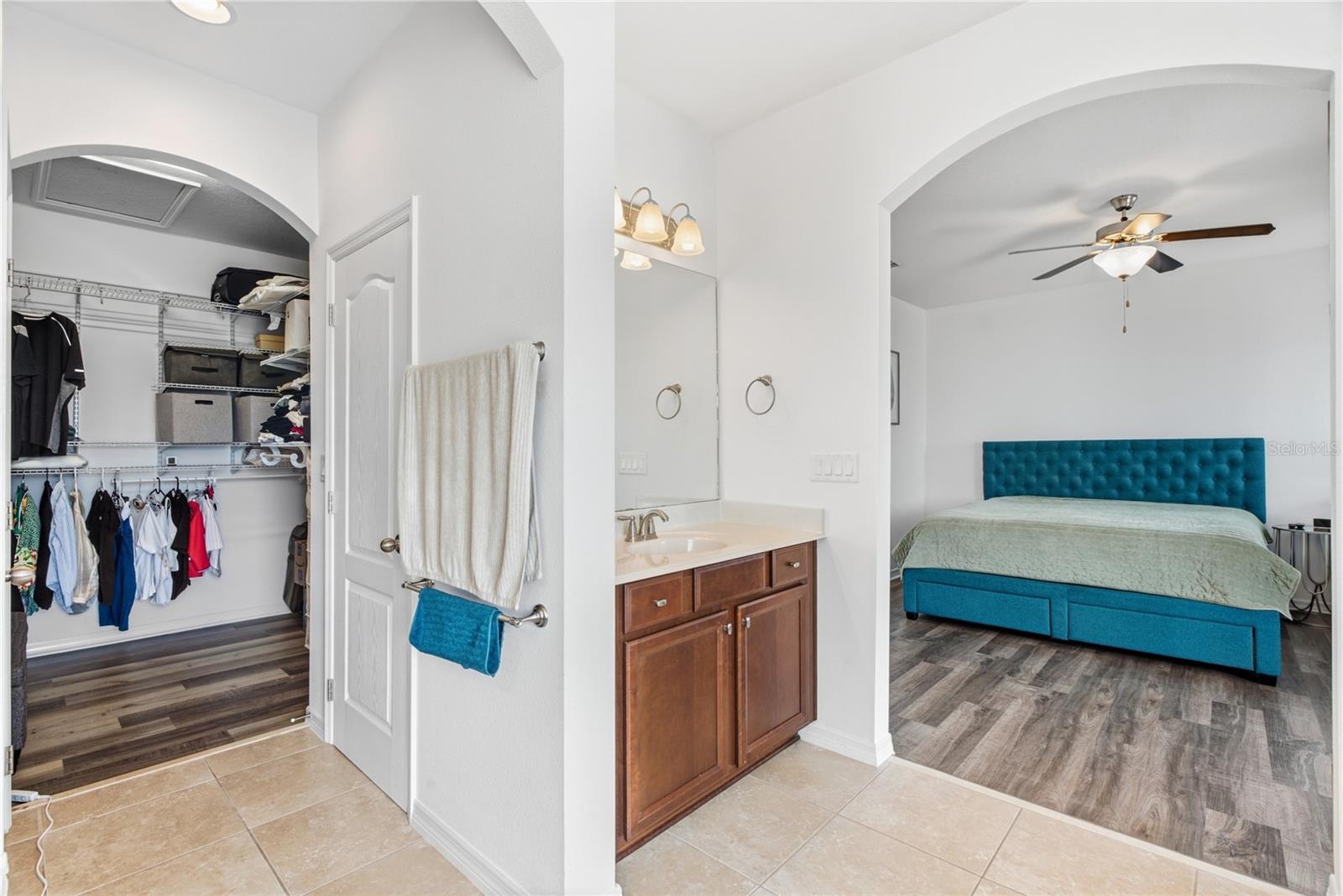 11722 CASA LAGO LN