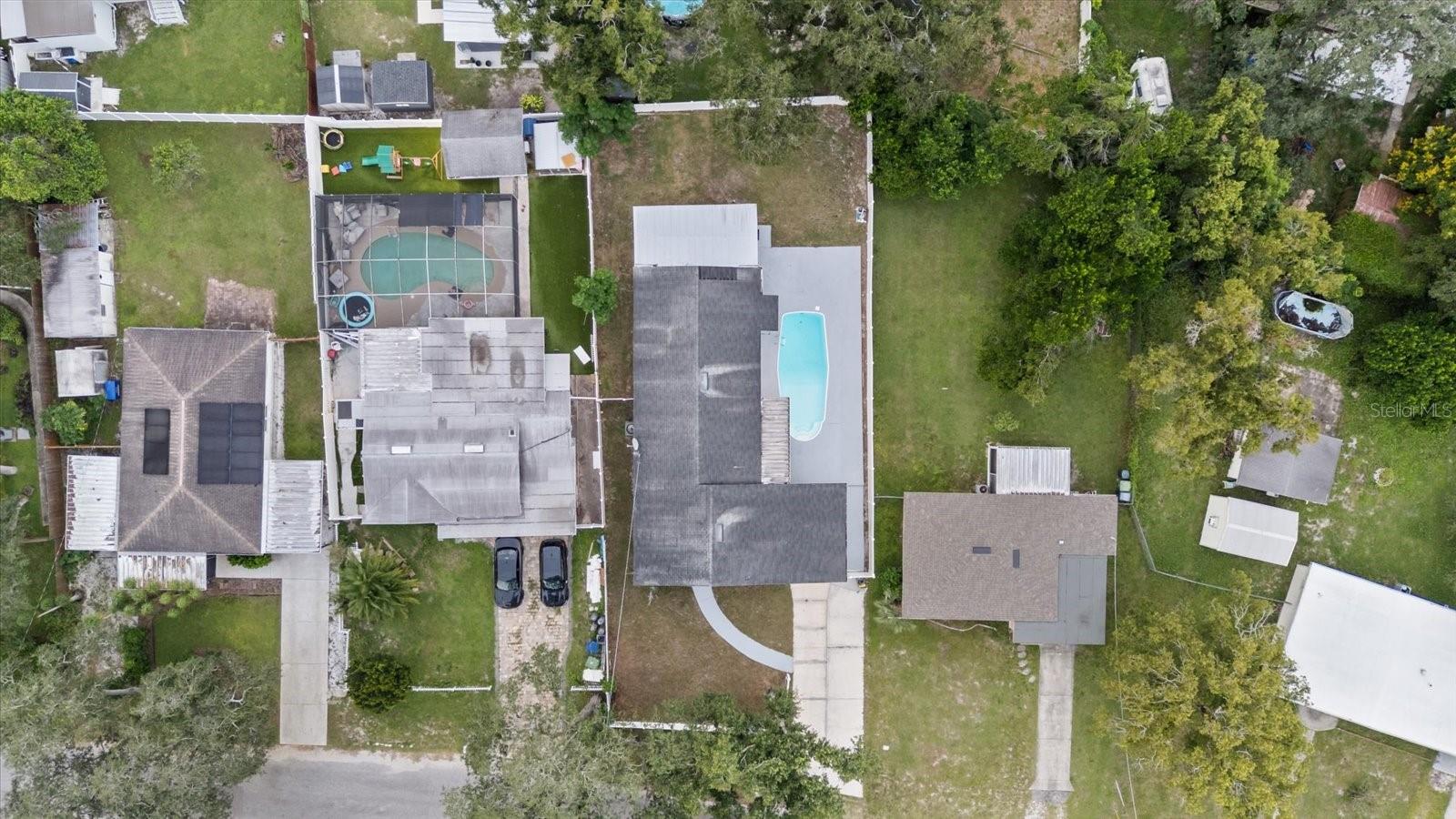 9410 N VALLE DR
