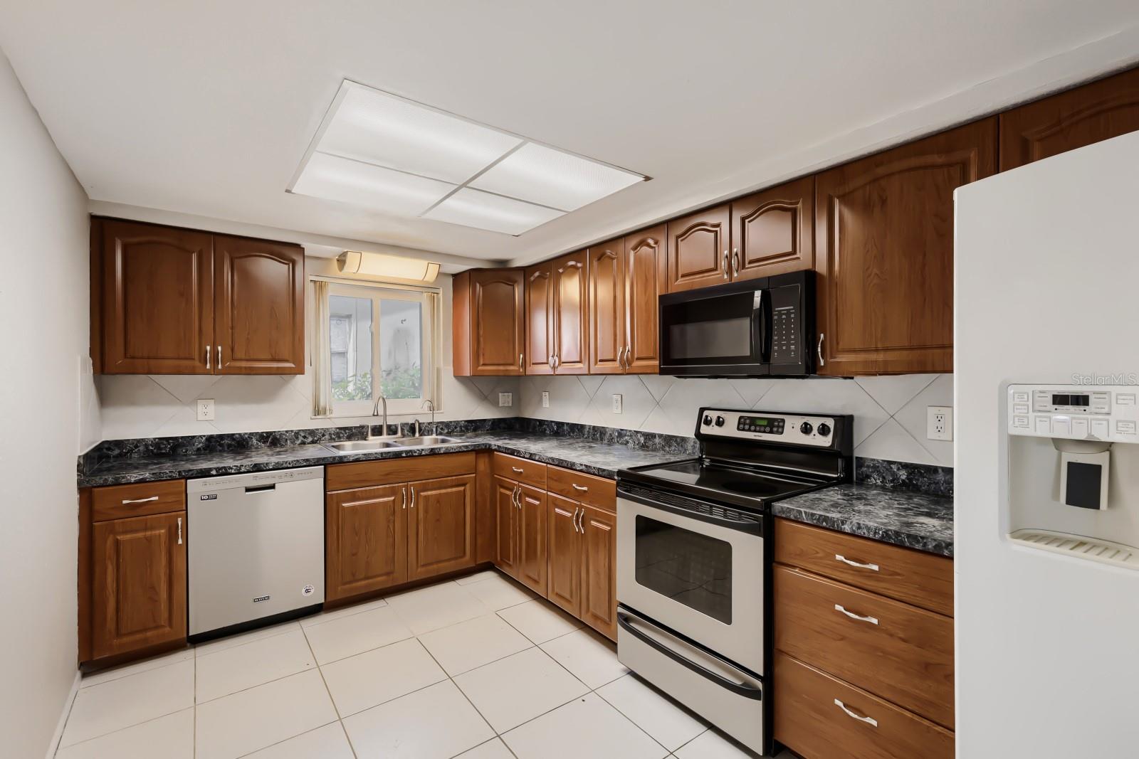 7230 BIMINI DR