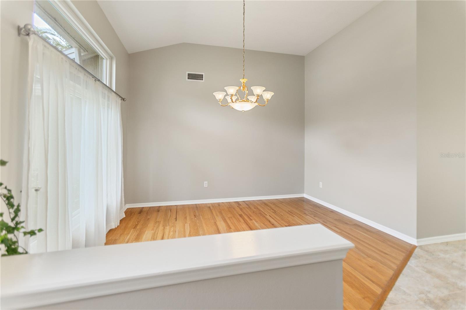 28402 OPENFIELD LOOP