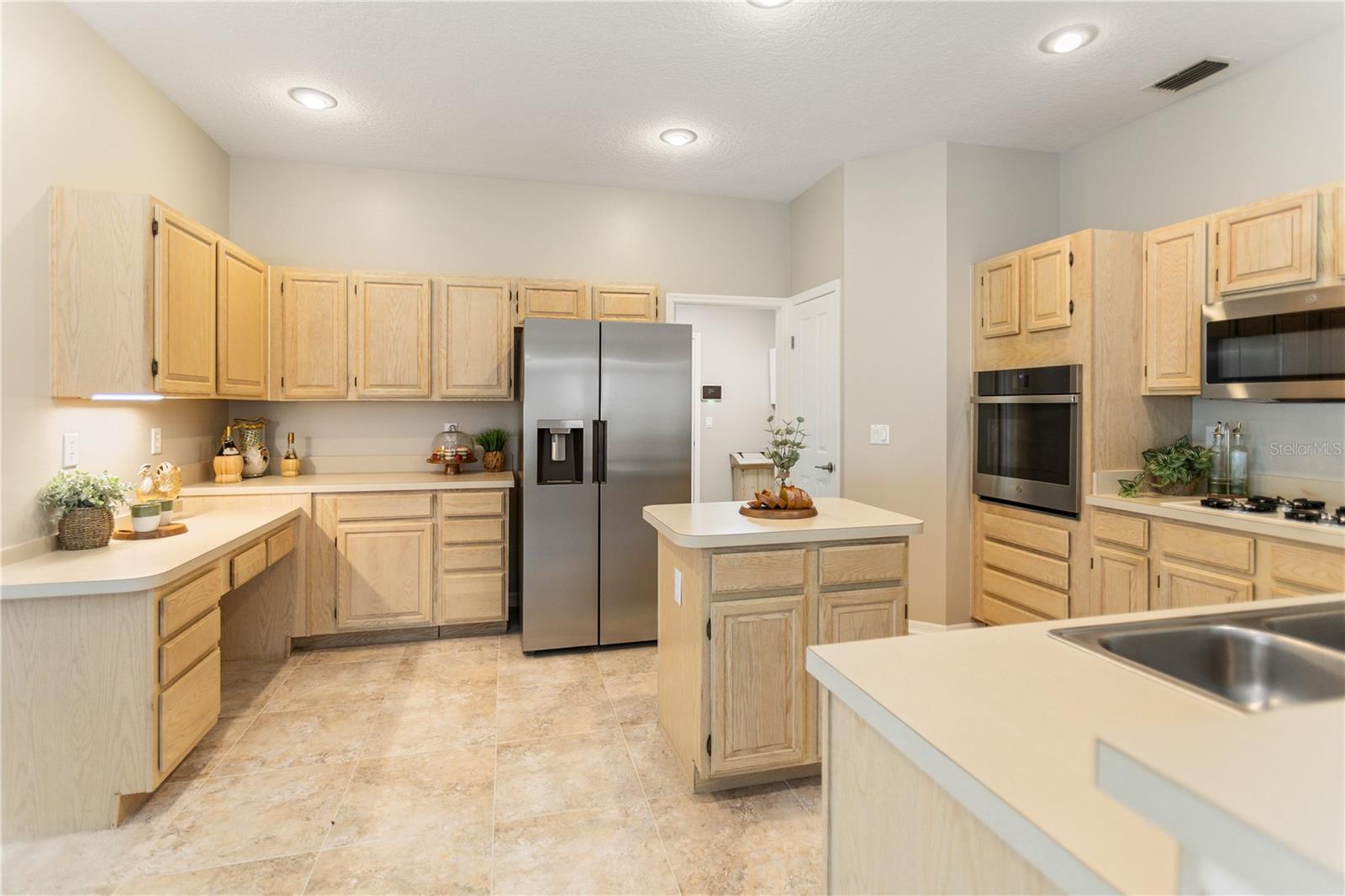 28402 OPENFIELD LOOP