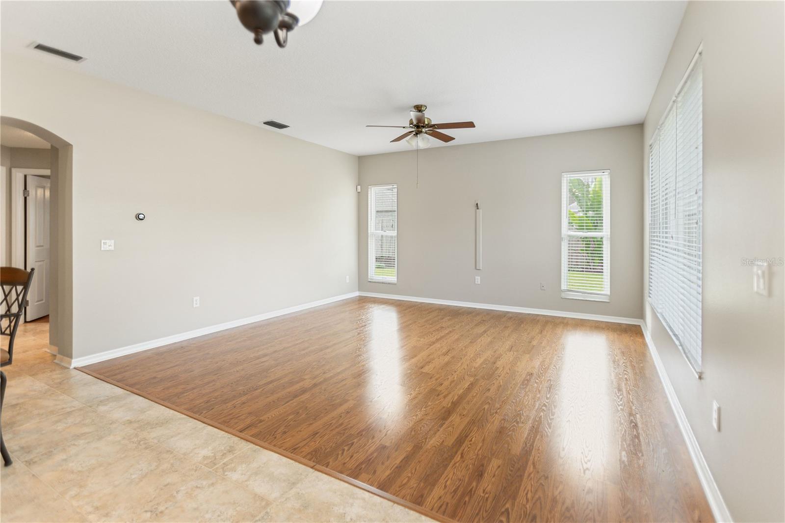 28402 OPENFIELD LOOP