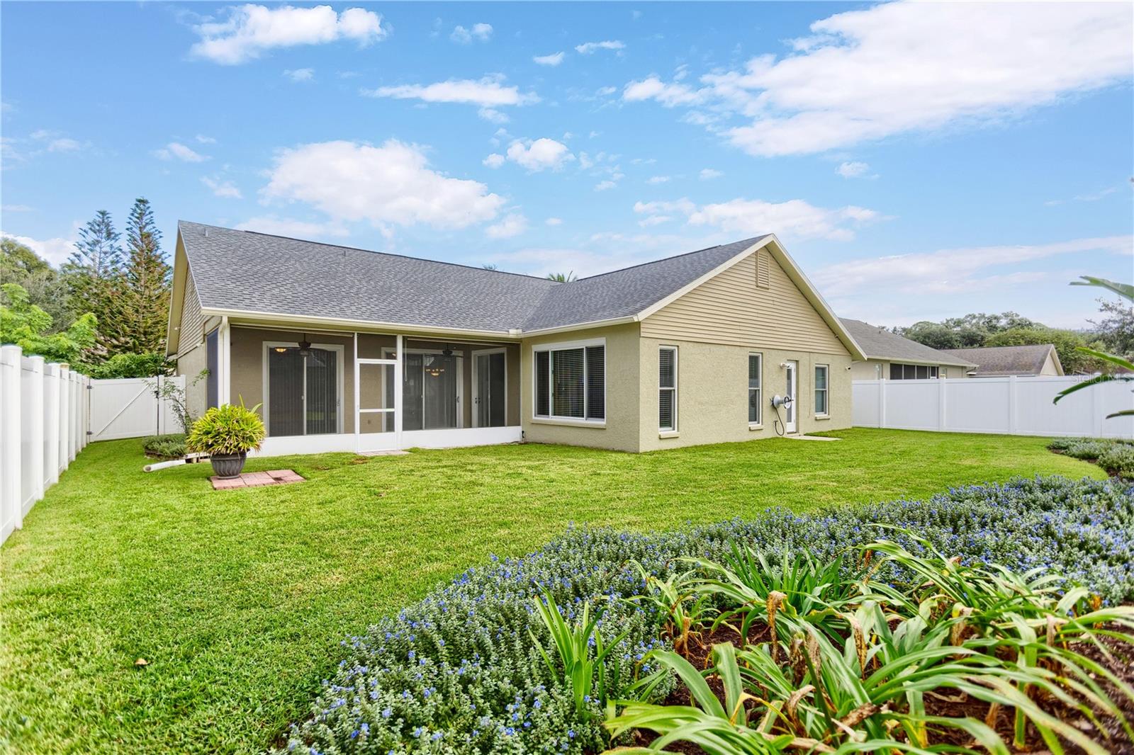 28402 OPENFIELD LOOP