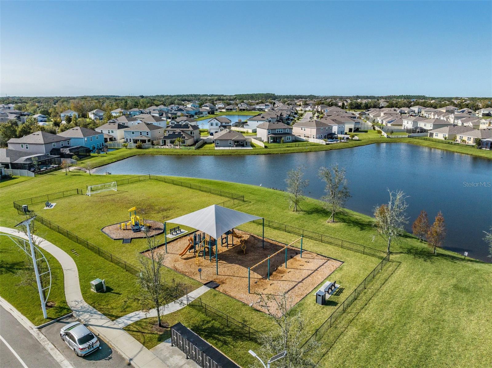 8296 OLIVE BROOK DR