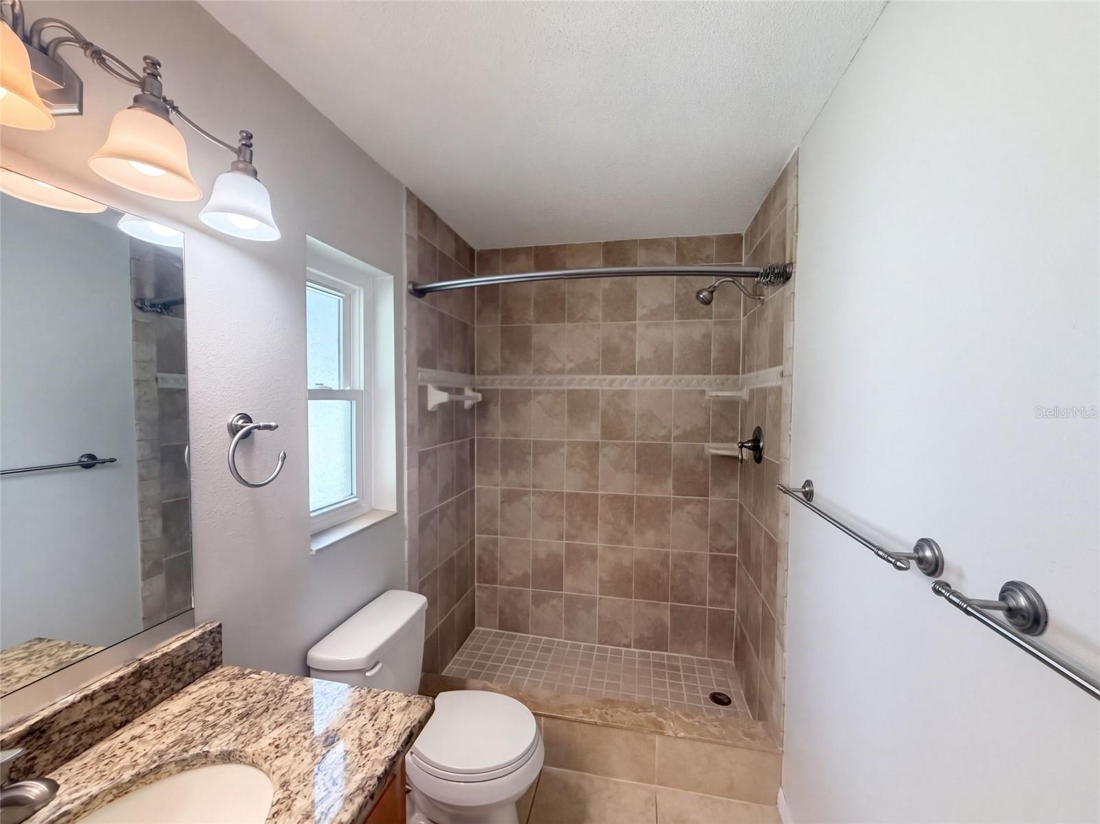 2716 CHARLESTON DR