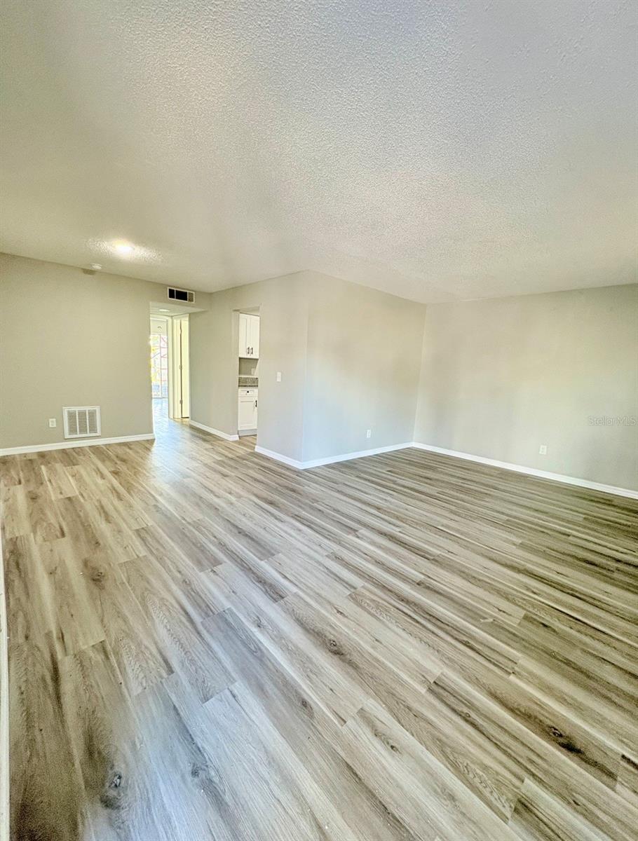9005 TUDOR DR #H105