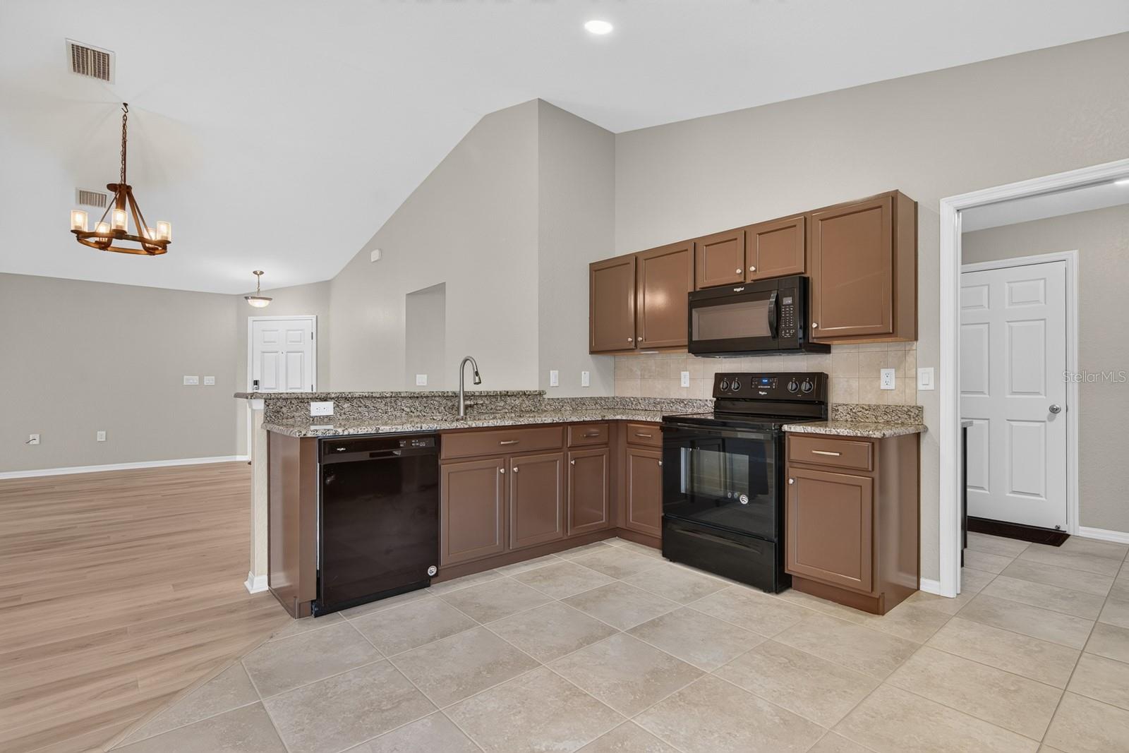 6550 BAYSTON HILL PL