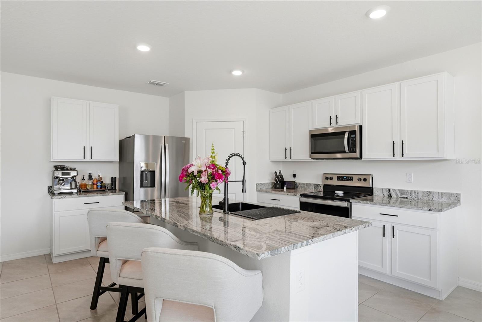 5674 CHORLEYWOOD LN