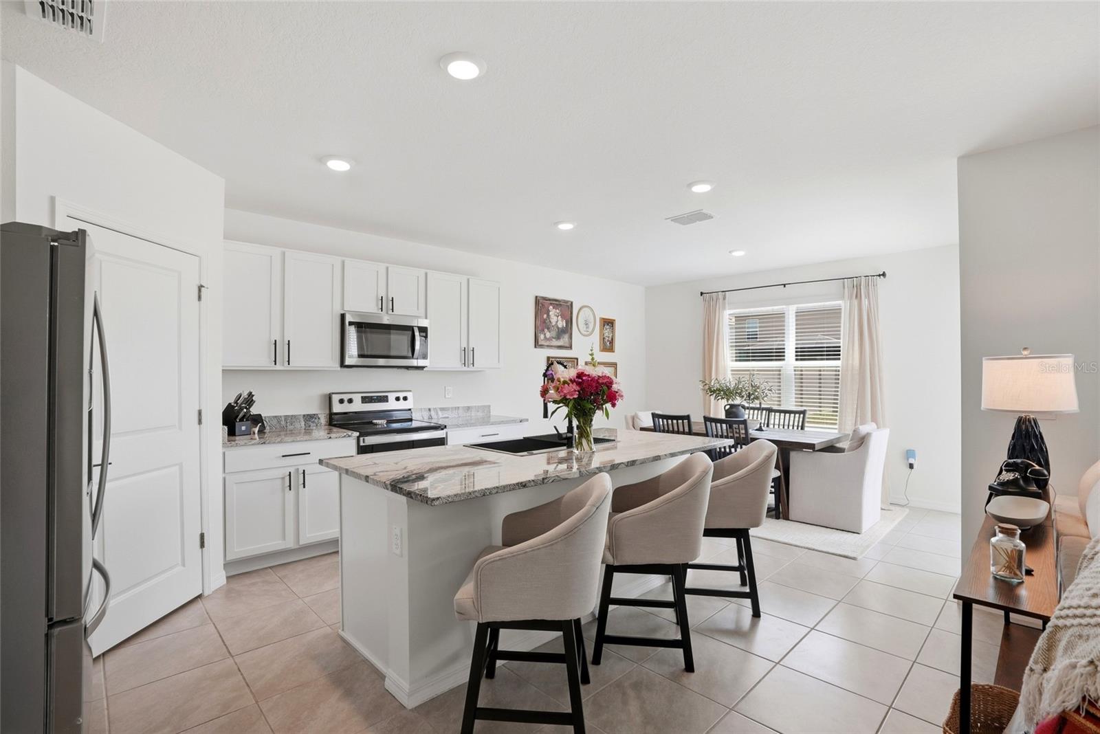 5674 CHORLEYWOOD LN